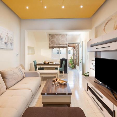 Mironia Apartment Heraklion  Bagian luar foto