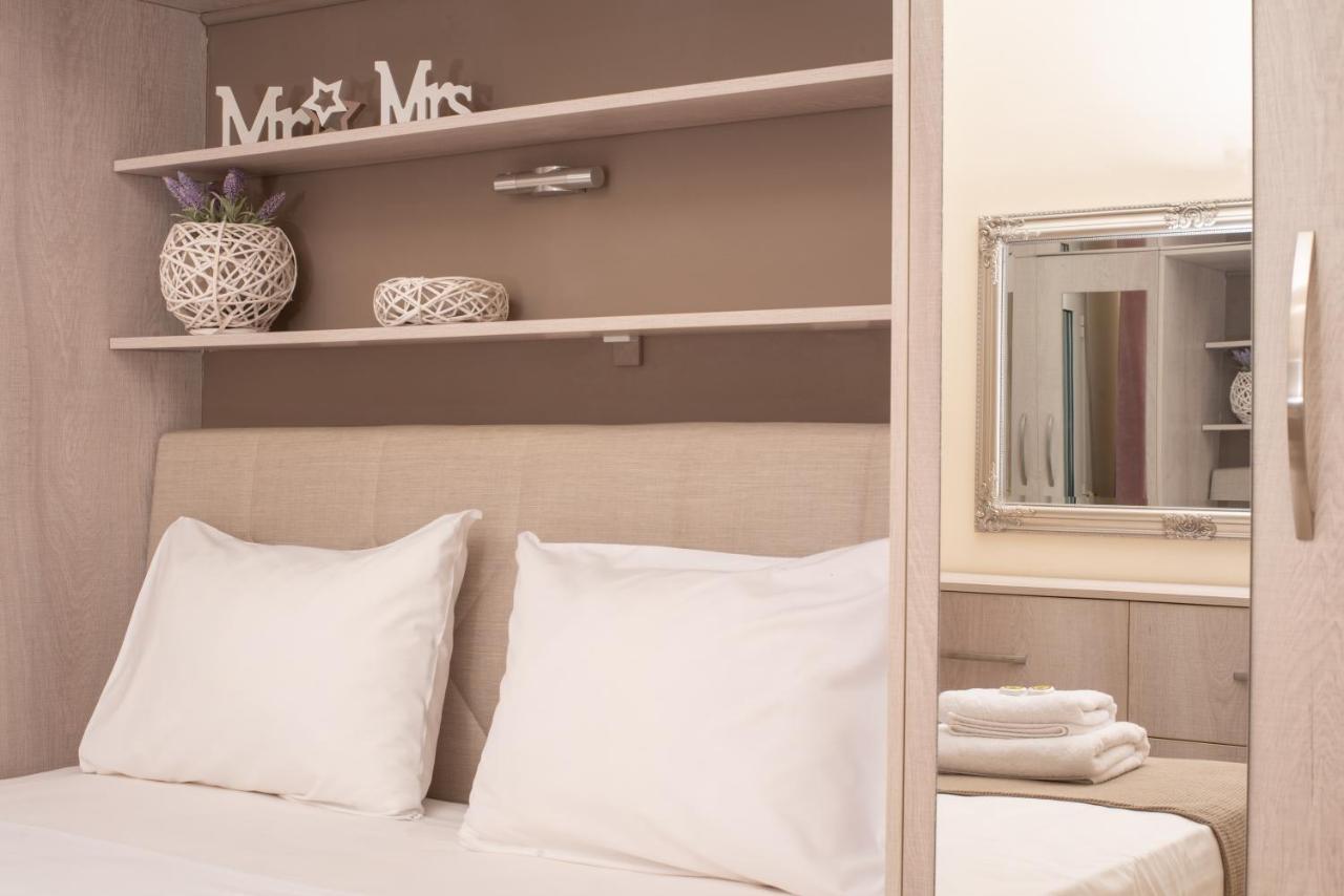 Mironia Apartment Heraklion  Bagian luar foto